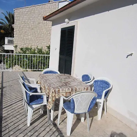 Appartement Apartment Mery Supetar