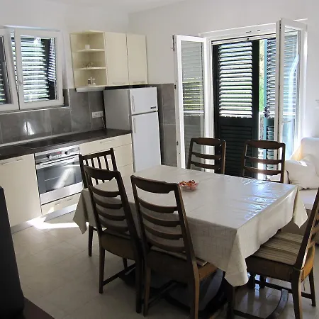Apartment Mery *